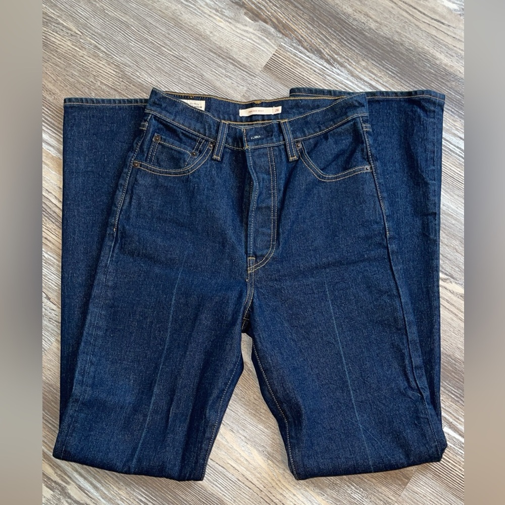 Levi jeans